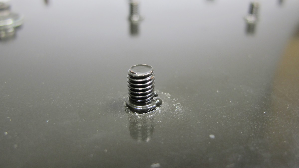 Seri montajda vidalama sorunları